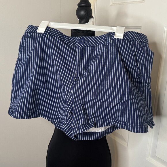 Blue and White Stripe BCG Shorts, Size 16 - Picture 1 of 10